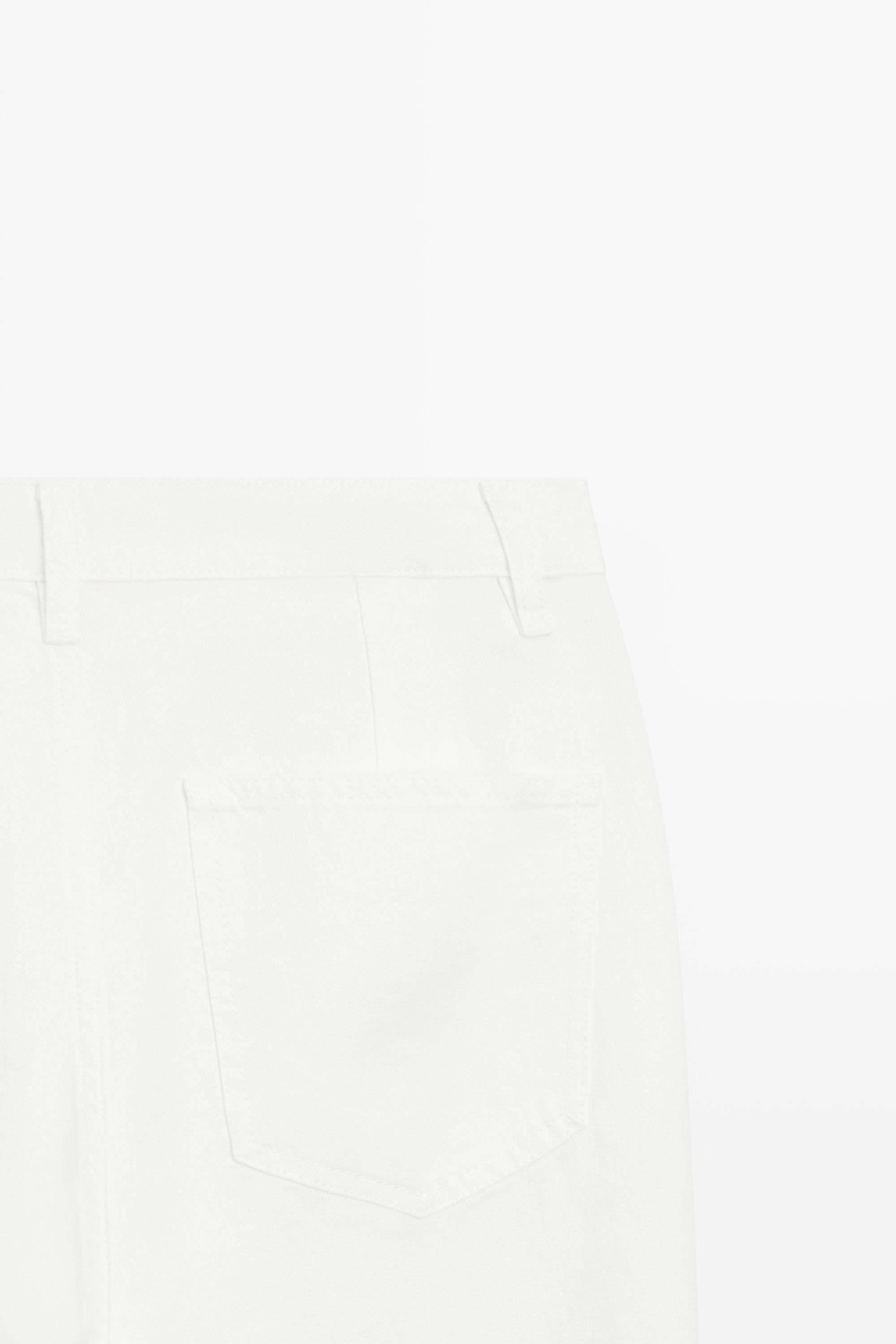 Pantalon flare cropped 100 % lin